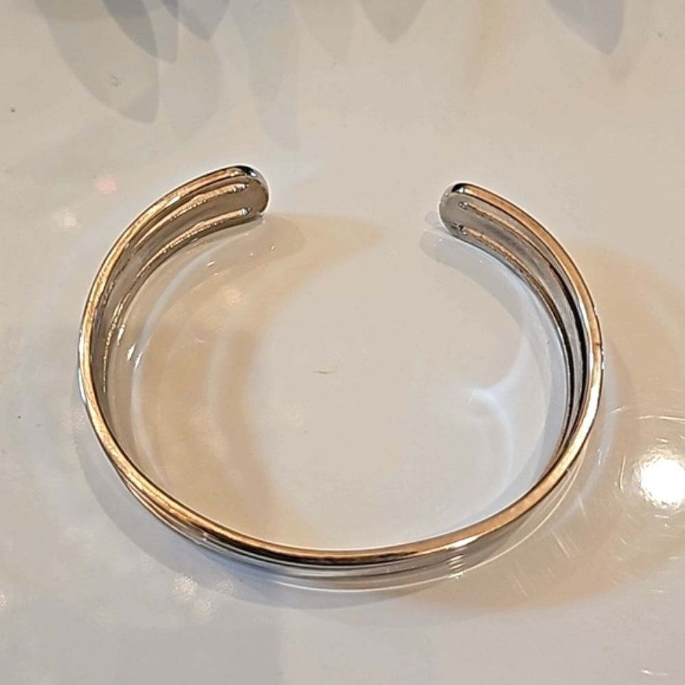 Silver cuff braclet - Picture 2 of 5